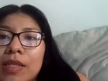 Melmam17 Chaturbate stream image from June 20, 2025