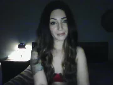 Prettypoison003 Chaturbate stream image from June 20, 2025