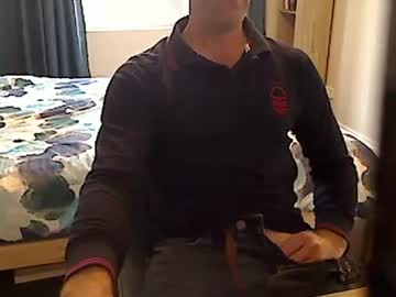 Razmas Chaturbate stream image from June 20, 2025