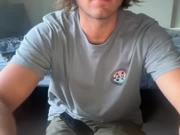 Sleazyneasyy Chaturbate stream image from June 20, 2025