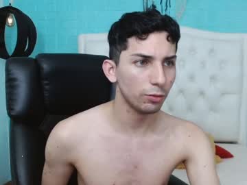 Christofferwolf Chaturbate stream image from June 20, 2025