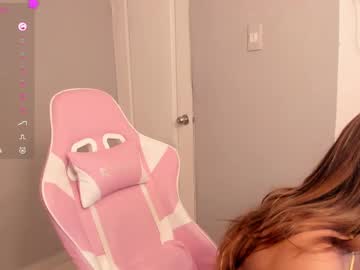 Im_Melie Chaturbate stream image from June 20, 2025
