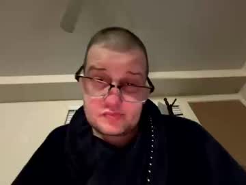Kmoore18 Chaturbate stream image from June 20, 2025