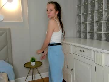 Maudcovil Chaturbate stream image from June 20, 2025