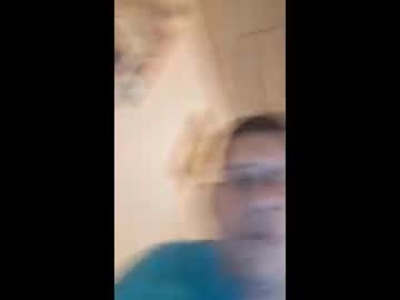 Yefer32 Chaturbate stream image from June 20, 2025