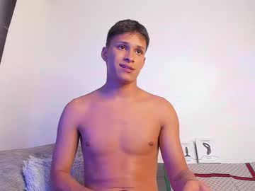 Jamesowenn Chaturbate stream image from June 20, 2025