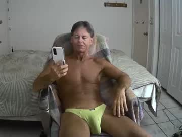 Hewes1 Chaturbate stream image from June 20, 2025