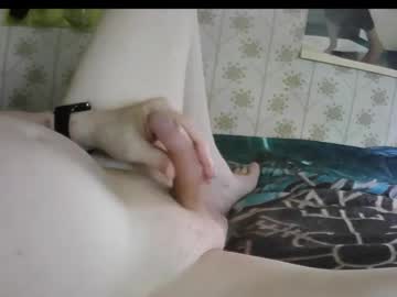 Jellykulli Chaturbate stream image from June 20, 2025