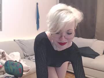 Maria_Lisica Chaturbate stream image from June 20, 2025