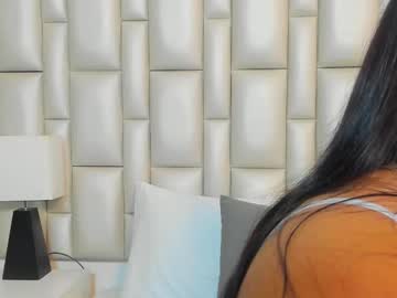 Sofii_James Chaturbate stream image from June 20, 2025