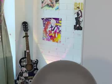 Alinabae Chaturbate stream image from June 20, 2025