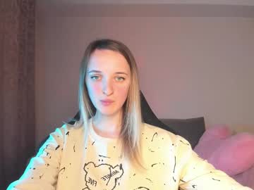 Rousereed Chaturbate stream image from June 20, 2025