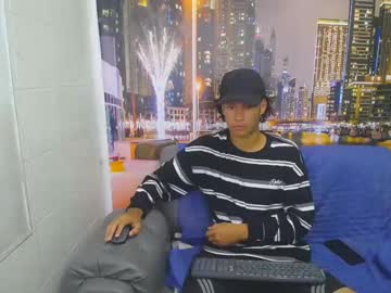 Diego_Ortiz Chaturbate stream image from June 20, 2025