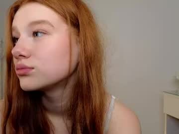 Foxxx_Tail Chaturbate stream image from June 20, 2025
