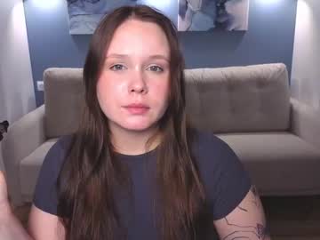 Miki_Miki_Cutie Chaturbate stream image from June 20, 2025