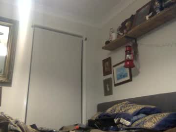 Dyldo435126 Chaturbate stream image from June 20, 2025