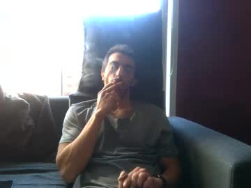 Kitosssss Chaturbate stream image from June 20, 2025