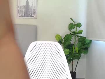 Merida_Love_ Chaturbate stream image from June 20, 2025