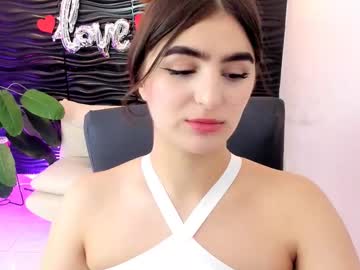 Sofia44 Chaturbate stream image from June 20, 2025