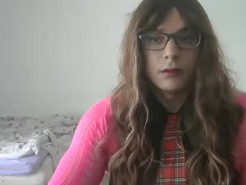 Sandraclara stream image from June 20, 2025