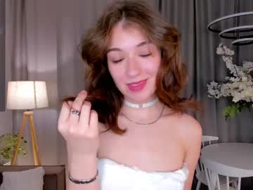 Feliciatucker Chaturbate stream image from June 20, 2025