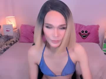 Jelayasianxx Chaturbate stream image from June 20, 2025