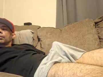 Mallyg79 Chaturbate stream image from June 20, 2025