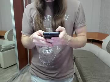 Marryplz Chaturbate stream image from June 20, 2025