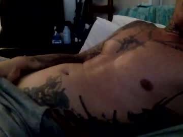 2hot2beastar Chaturbate stream image from June 20, 2025