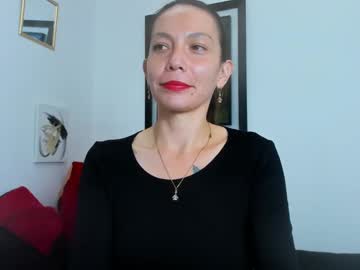 Karla_Goldenst Chaturbate stream image from June 20, 2025