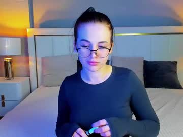Trishaone Chaturbate stream image from June 20, 2025