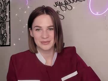 Ellyburton Chaturbate stream image from June 20, 2025