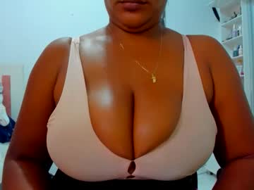 Olivahot30 Chaturbate stream image from June 20, 2025