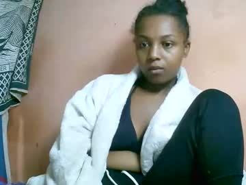 Liziahot1 Chaturbate stream image from June 20, 2025