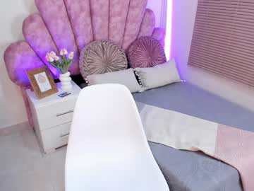 Shelsymiller Chaturbate stream image from June 20, 2025