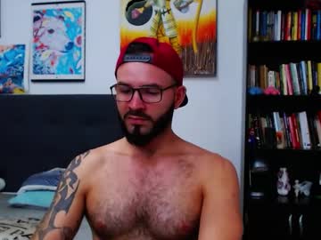 Akiles_R Chaturbate stream image from June 20, 2025