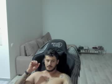 Jonnyporn1 Chaturbate stream image from June 20, 2025