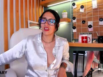 _Kiramoon__ Chaturbate stream image from June 20, 2025