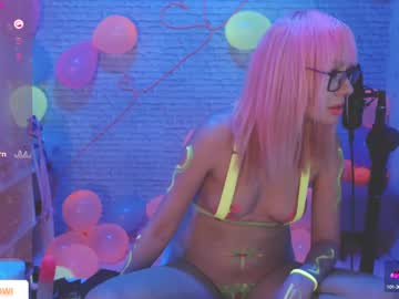 Millenalud Chaturbate stream image from June 20, 2025