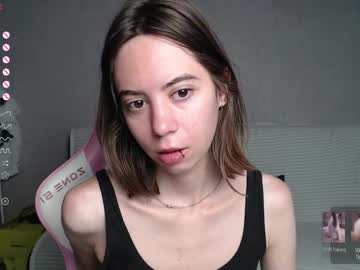 Allie_Hazie Chaturbate stream image from June 21, 2025