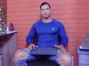 Domincrodriguez_119 Chaturbate stream image from June 21, 2025