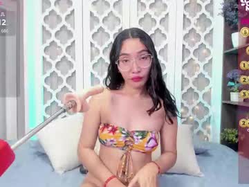 Lucyy_Liiu Chaturbate stream image from June 21, 2025