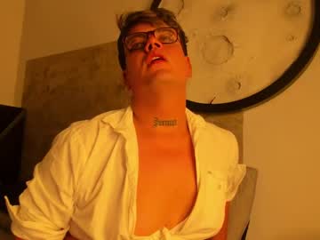 Yordan_Chubbyhot Chaturbate stream image from June 21, 2025