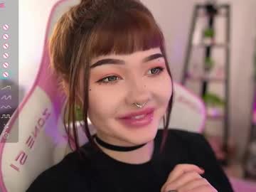 Babyroxynill Chaturbate stream image from June 21, 2025
