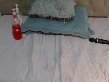 Maydivaxox Chaturbate stream image from June 21, 2025