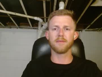 Gettinjizzywitit Chaturbate stream image from June 21, 2025