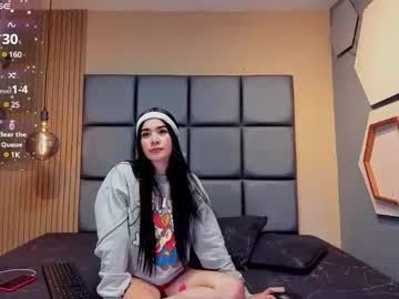 Sara_Leen_ Chaturbate stream image from June 21, 2025