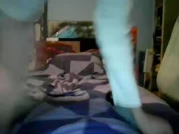 Luckytrustme Chaturbate stream image from June 21, 2025
