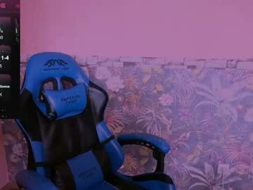 Zara_Golden Chaturbate stream image from June 21, 2025
