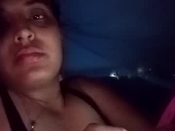 Gigix1 Chaturbate stream image from June 21, 2025